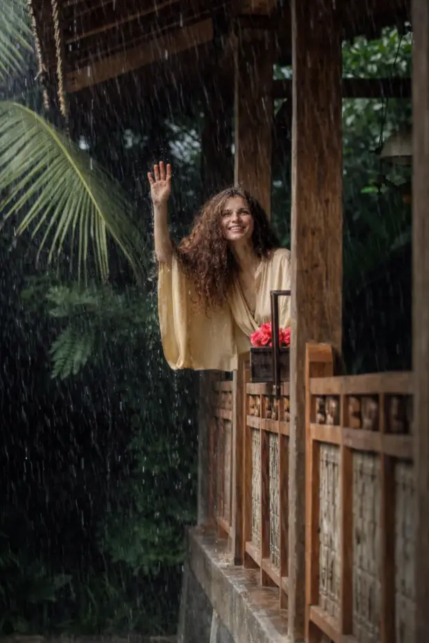  Отели в Сануре